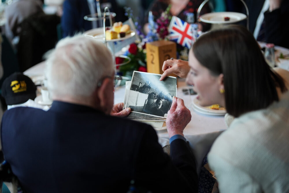 ‘Hero’ D-Day veteran, 100, awarded France’s highest military honour