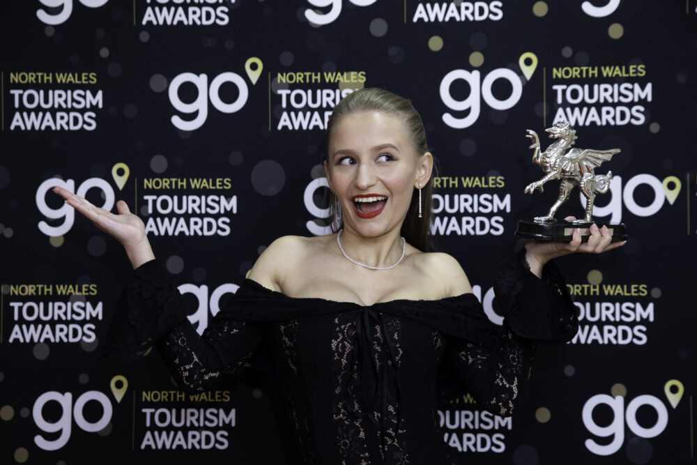Teen refugee from Ukraine crowned rising star of north Wales tourism industry