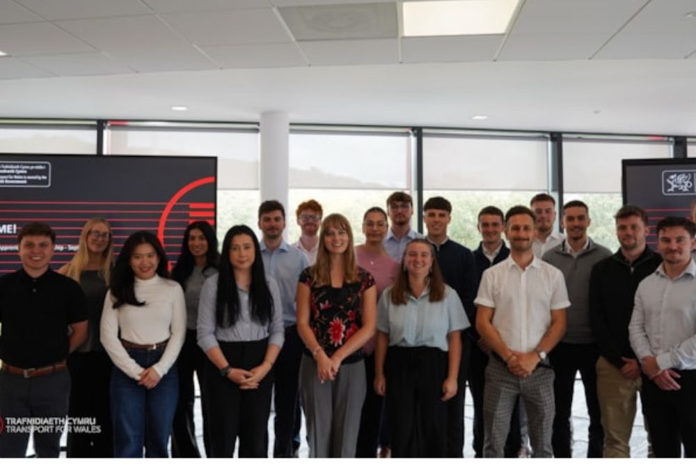 Applications open for Transport for Wales graduate scheme