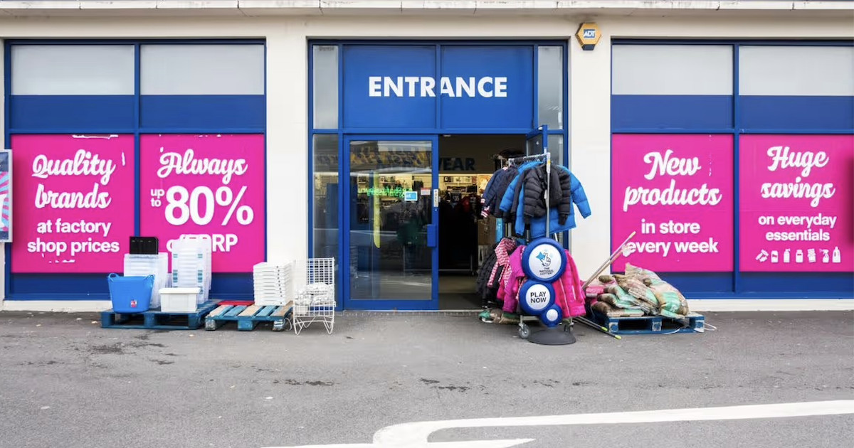 Retailer with stores across Wales enters administration putting 1,180 jobs at risk