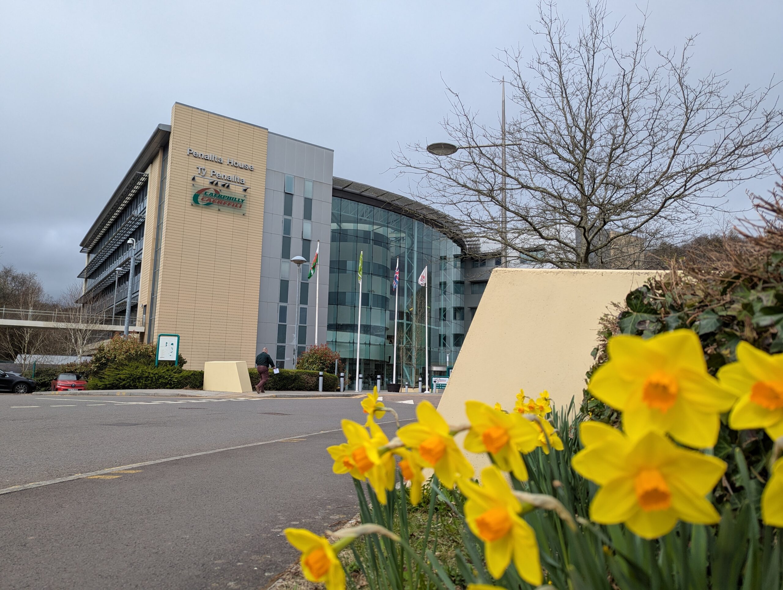 Welsh councillors have called for women affected by state pension changes to receive “fair, prompt, and just compensation”
