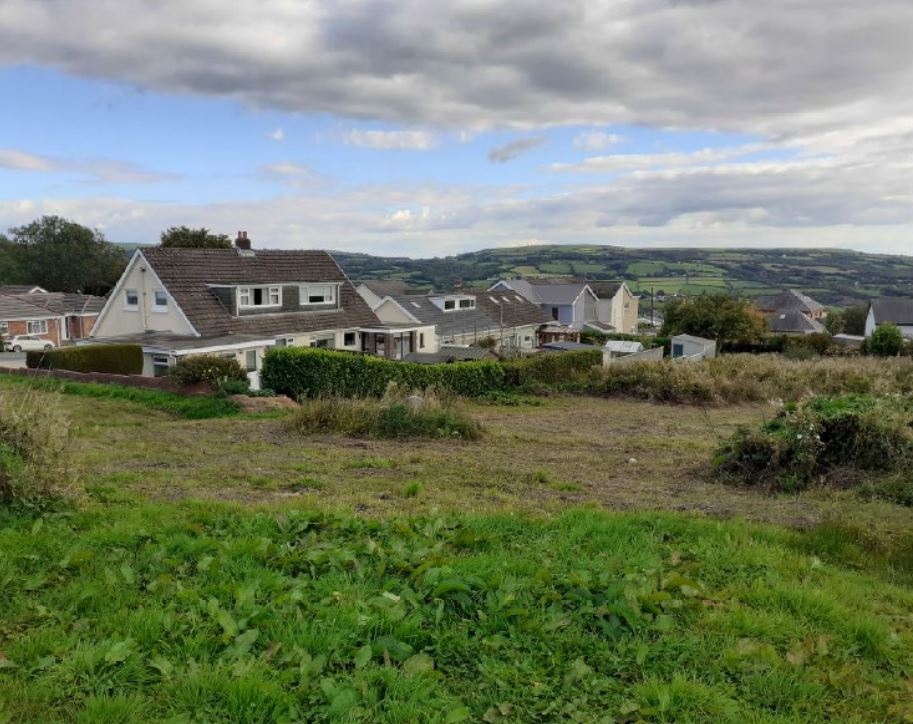 Housing scheme approved as developer contributions slashed