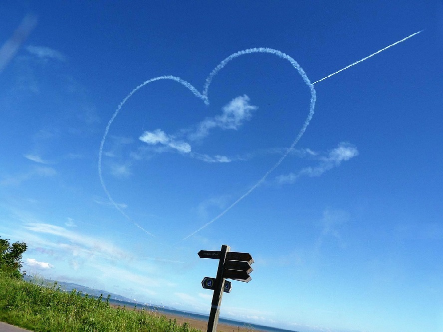 Taking Flight Red Arrow Hearts And The Art Of Perfect Timing
