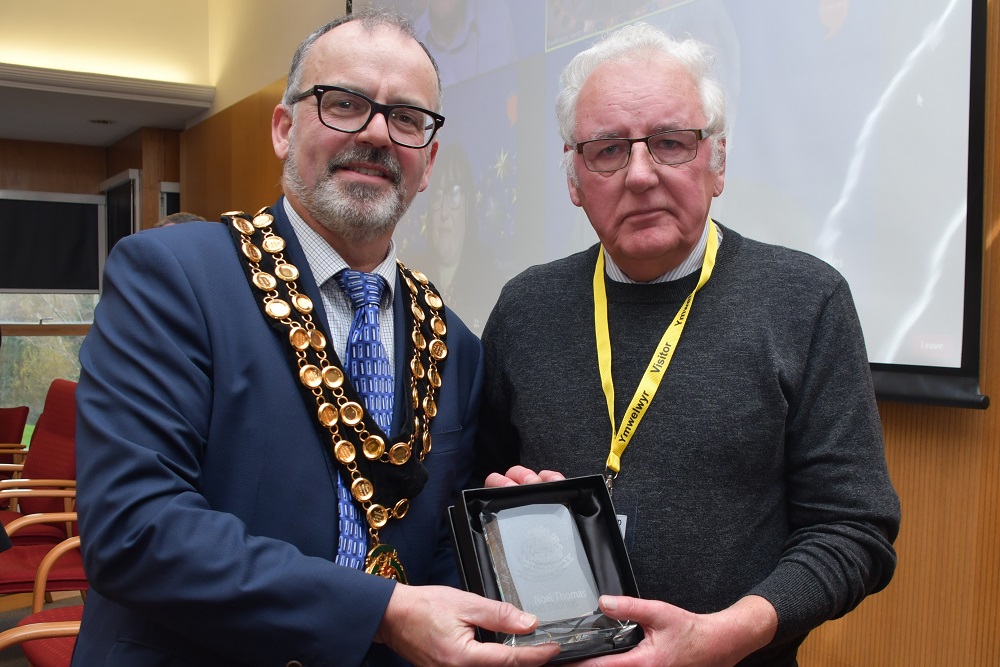 Watch: Council honours former postmaster wrongly jailed for false ...