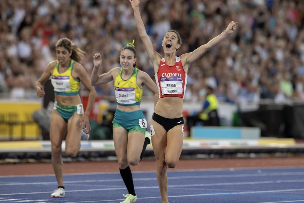 Para-athlete Olivia Breen is named Welsh Sports Personality of 2022