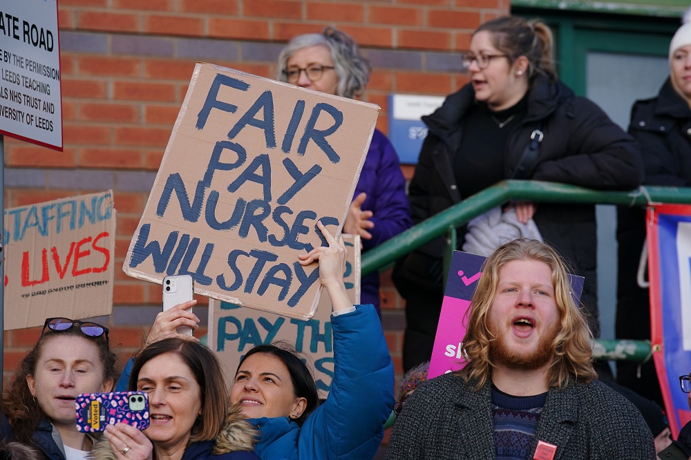 More nurse strikes after Christmas ‘highly likely’ if Welsh Government