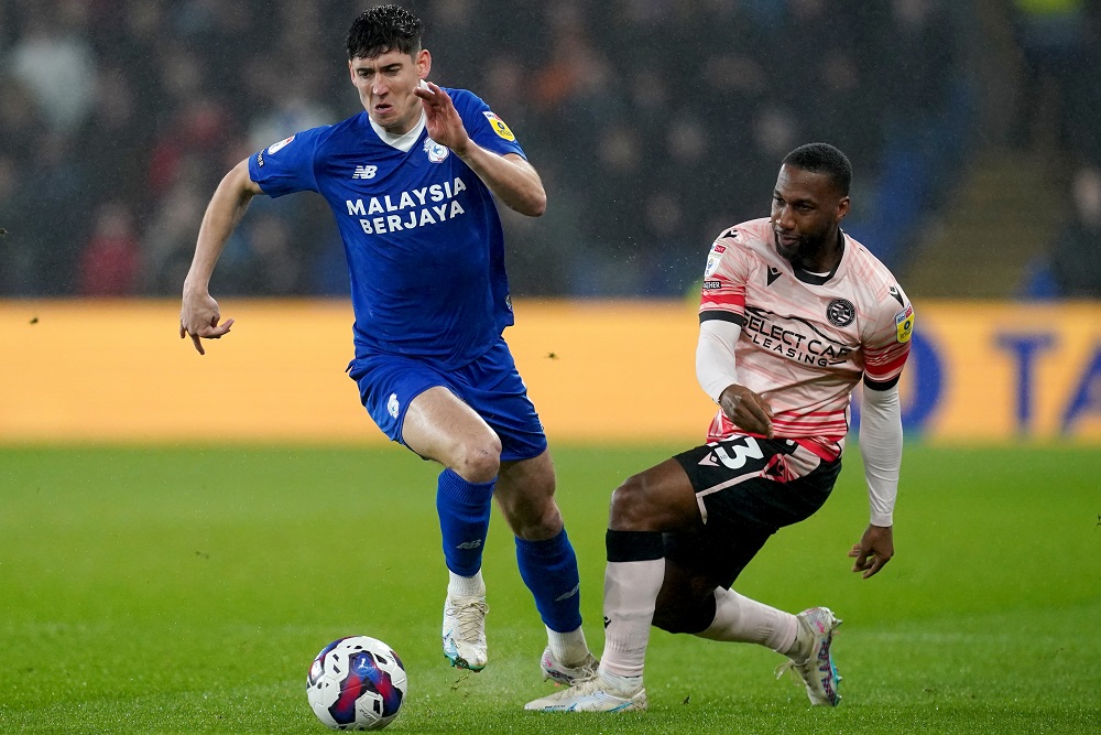 Cardiff City 1-0 Reading: Romaine Sawyers' stoppage-time goal