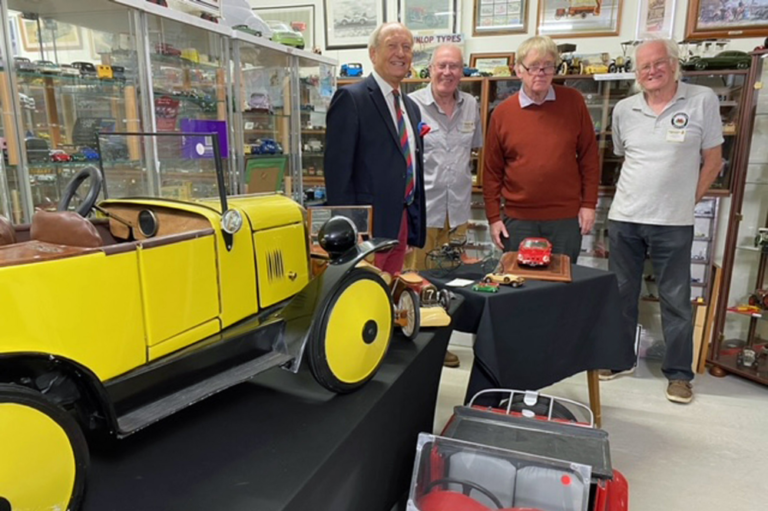 Welsh model car museum to feature on antique show Bargain Hunt