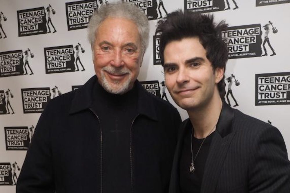 Kelly Jones tells hilarious Tom Jones story on Zoe Ball radio show